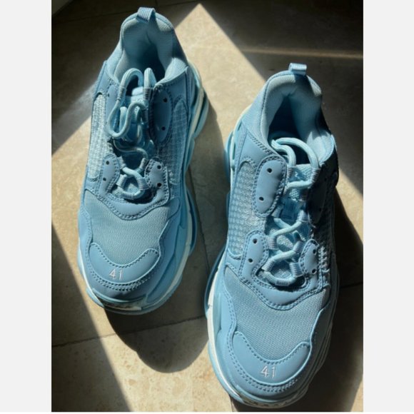 BALENCIAGA TRIPLE S RUNNERS LIGHT BLUE SS22 MENS SNEAKERS sz 8US/ 41 EU - Picture 8 of 12